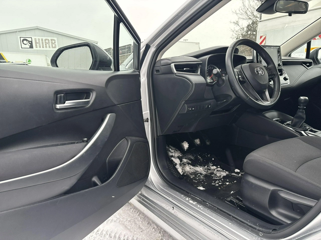 Toyota Corolla - Zdjęcie 9