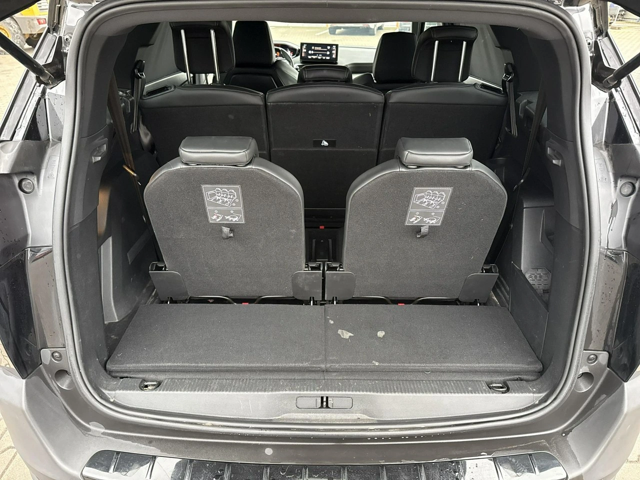 Peugeot 5008 - Zdjęcie 15