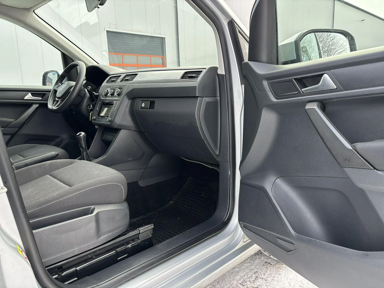 Volkswagen Caddy - Zdjęcie 15