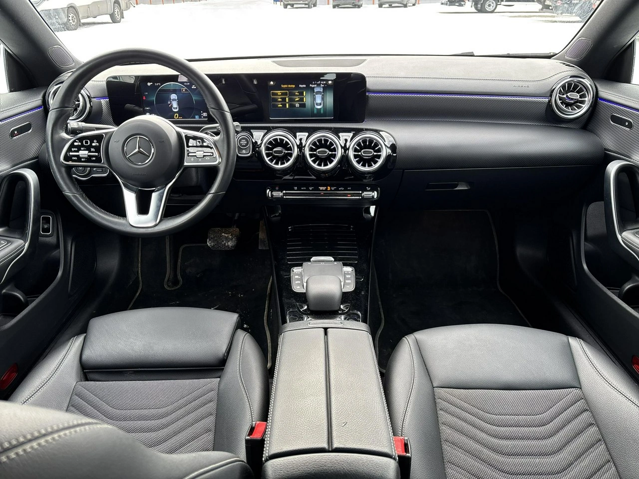 Mercedes CLA 180 - Zdjęcie 12