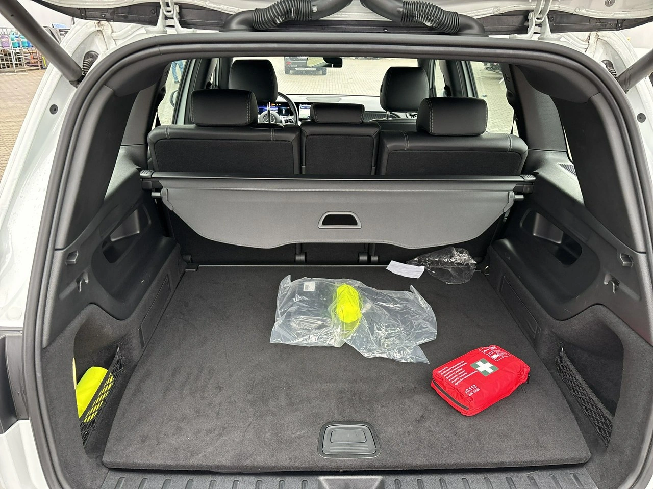 Mercedes EQB - Zdjęcie 12