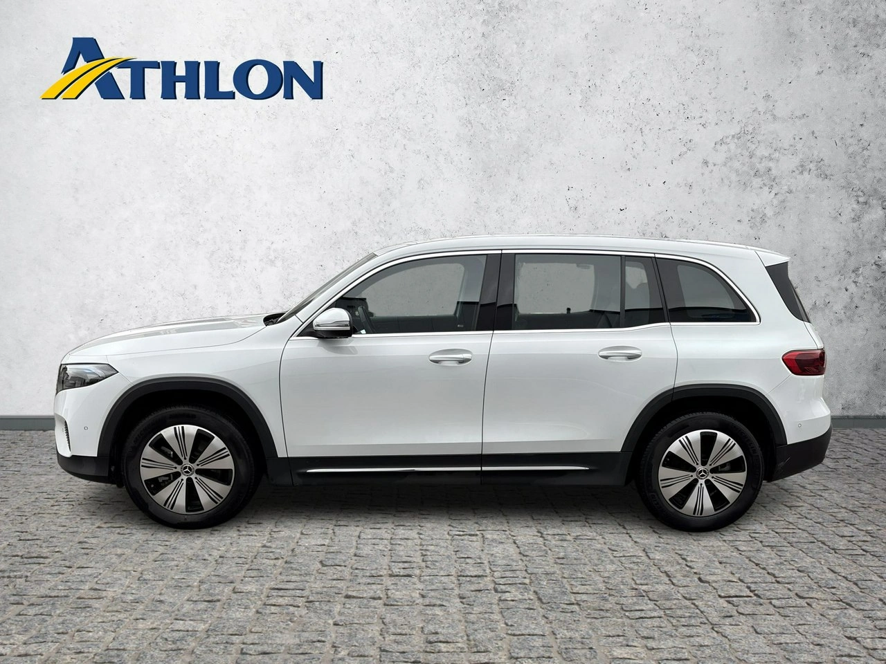 Mercedes EQB - Zdjęcie 1