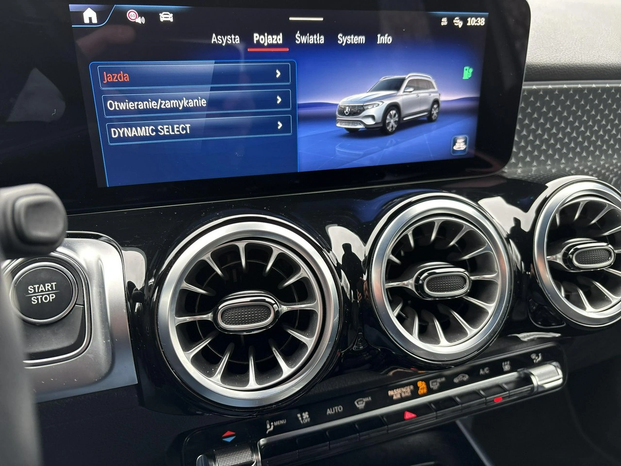 Mercedes EQB - Zdjęcie 22