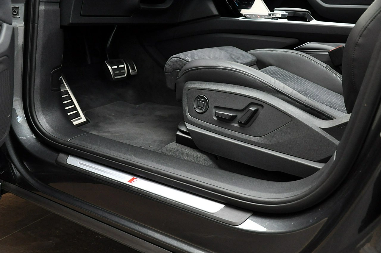 Audi Q8 e-tron - Zdjęcie 16