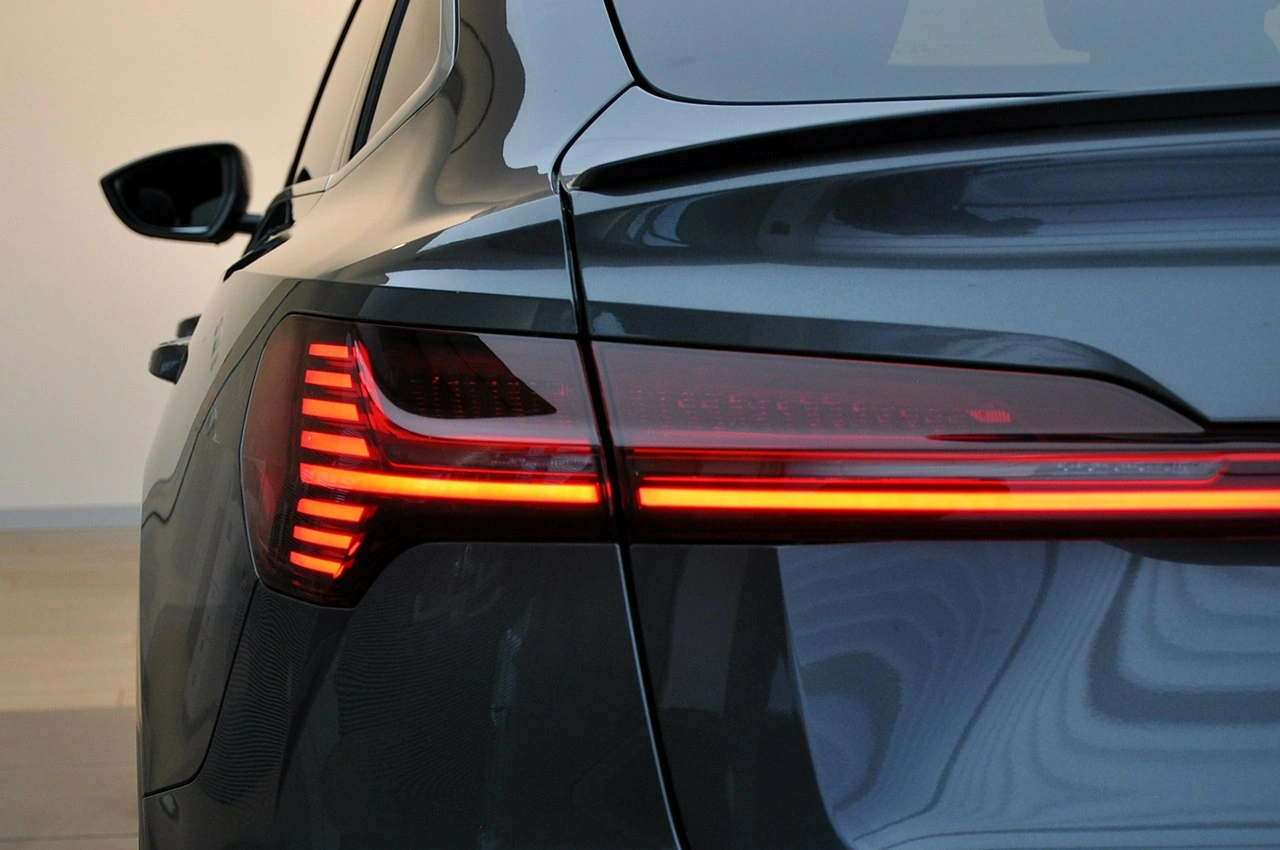 Audi Q8 e-tron - Zdjęcie 10