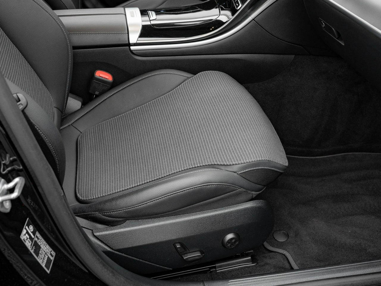 Mercedes C 180 - Zdjęcie 23