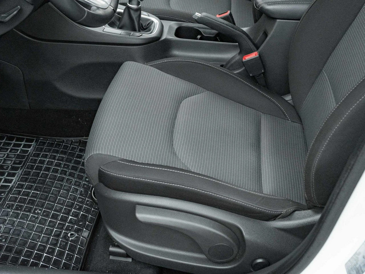 Hyundai i30 - Zdjęcie 9