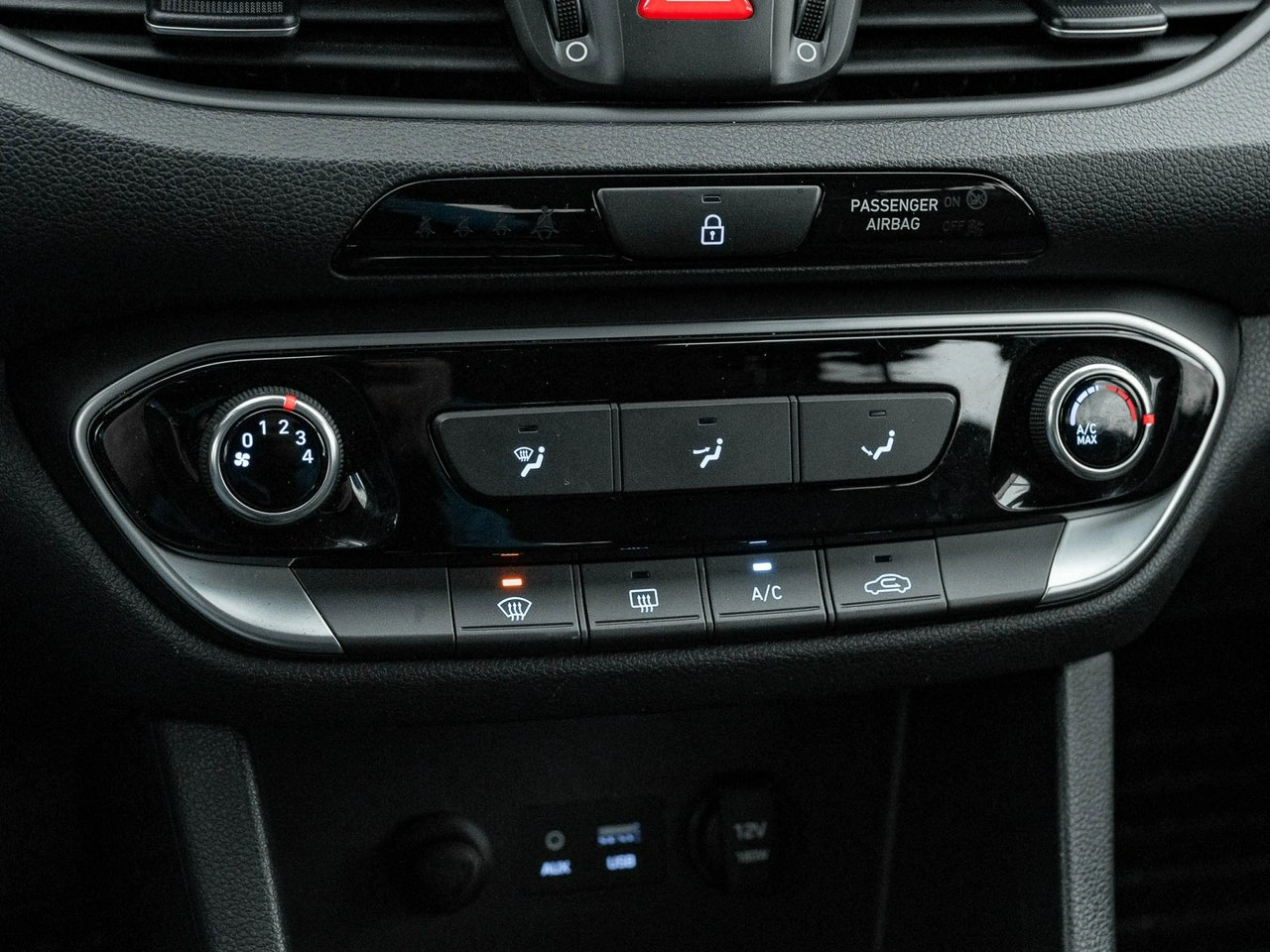 Hyundai i30 - Zdjęcie 15