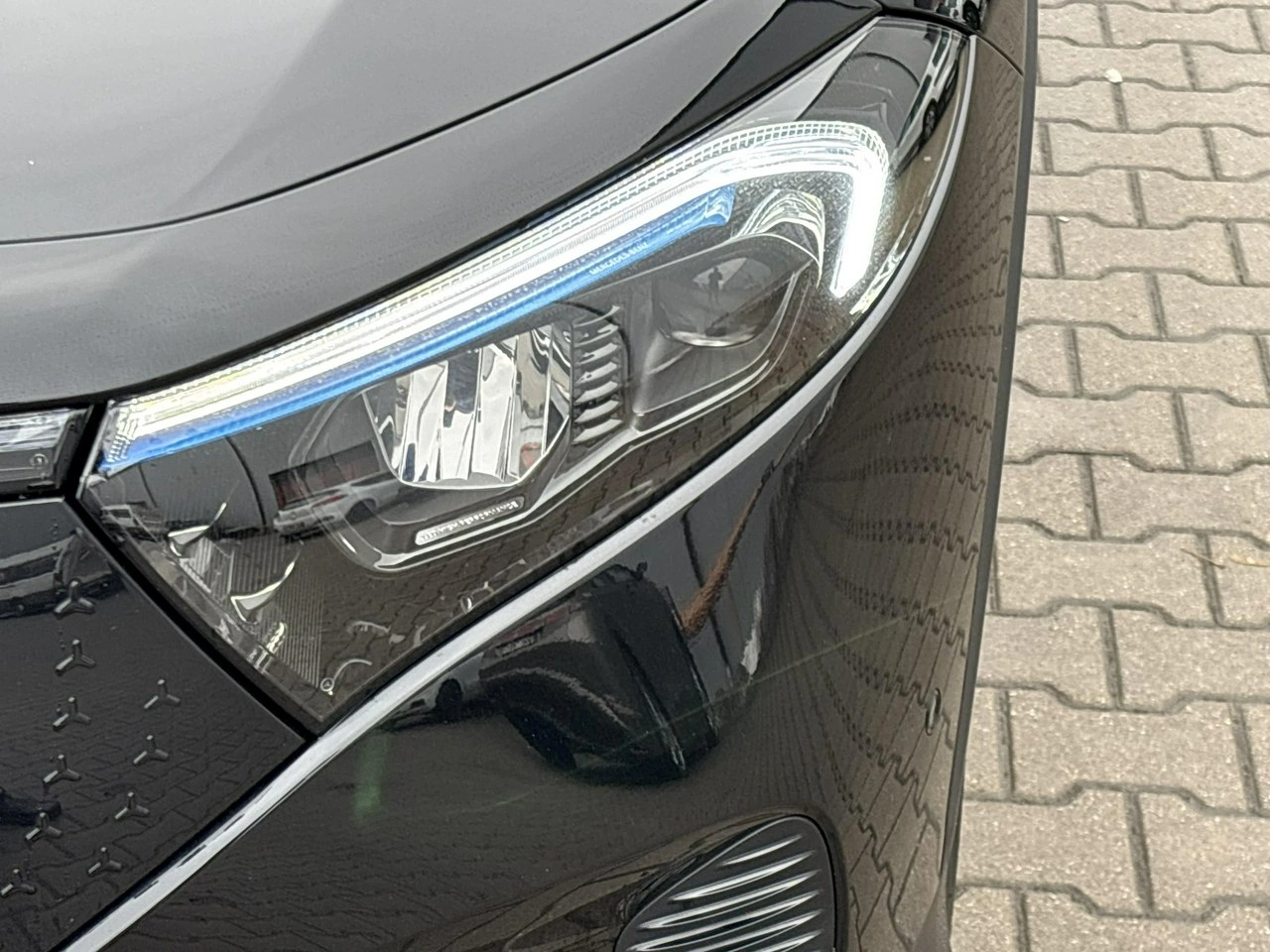 Mercedes EQB - Zdjęcie 8