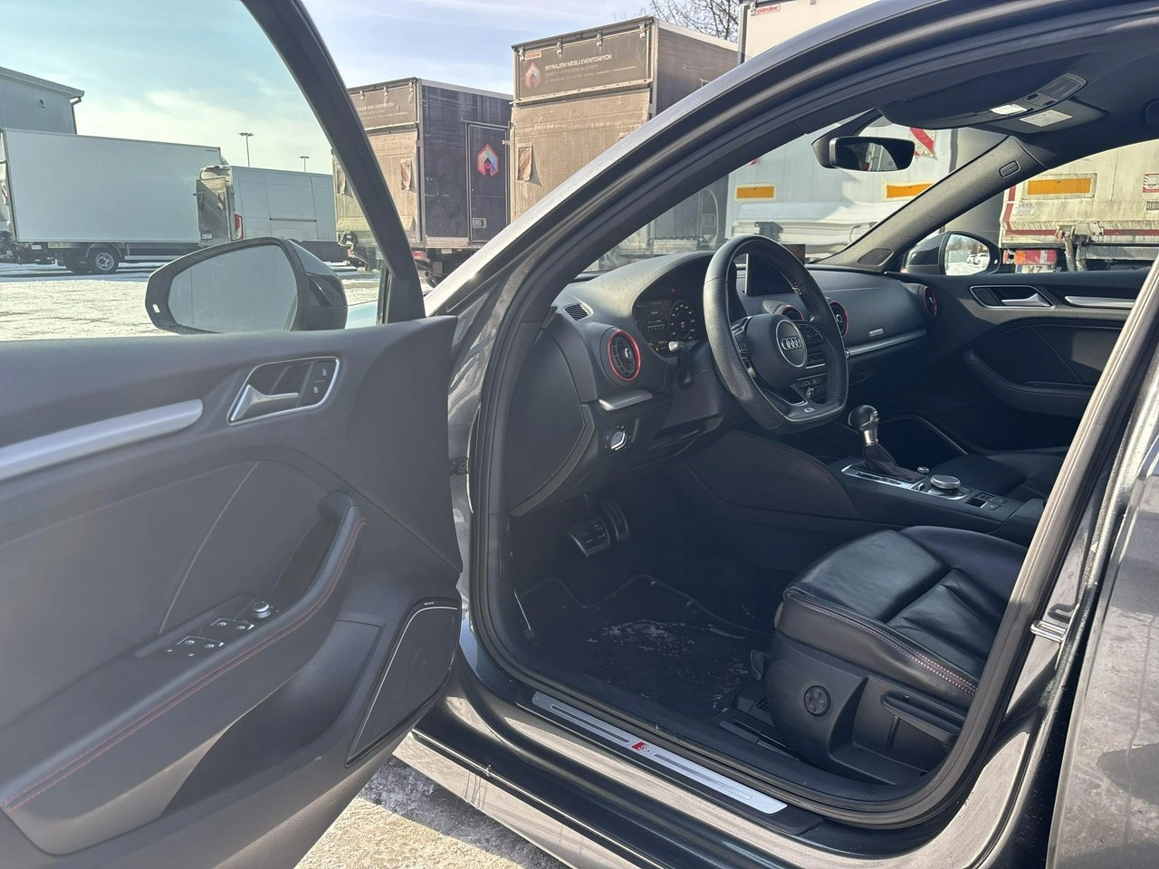 Audi S3 - Zdjęcie 9