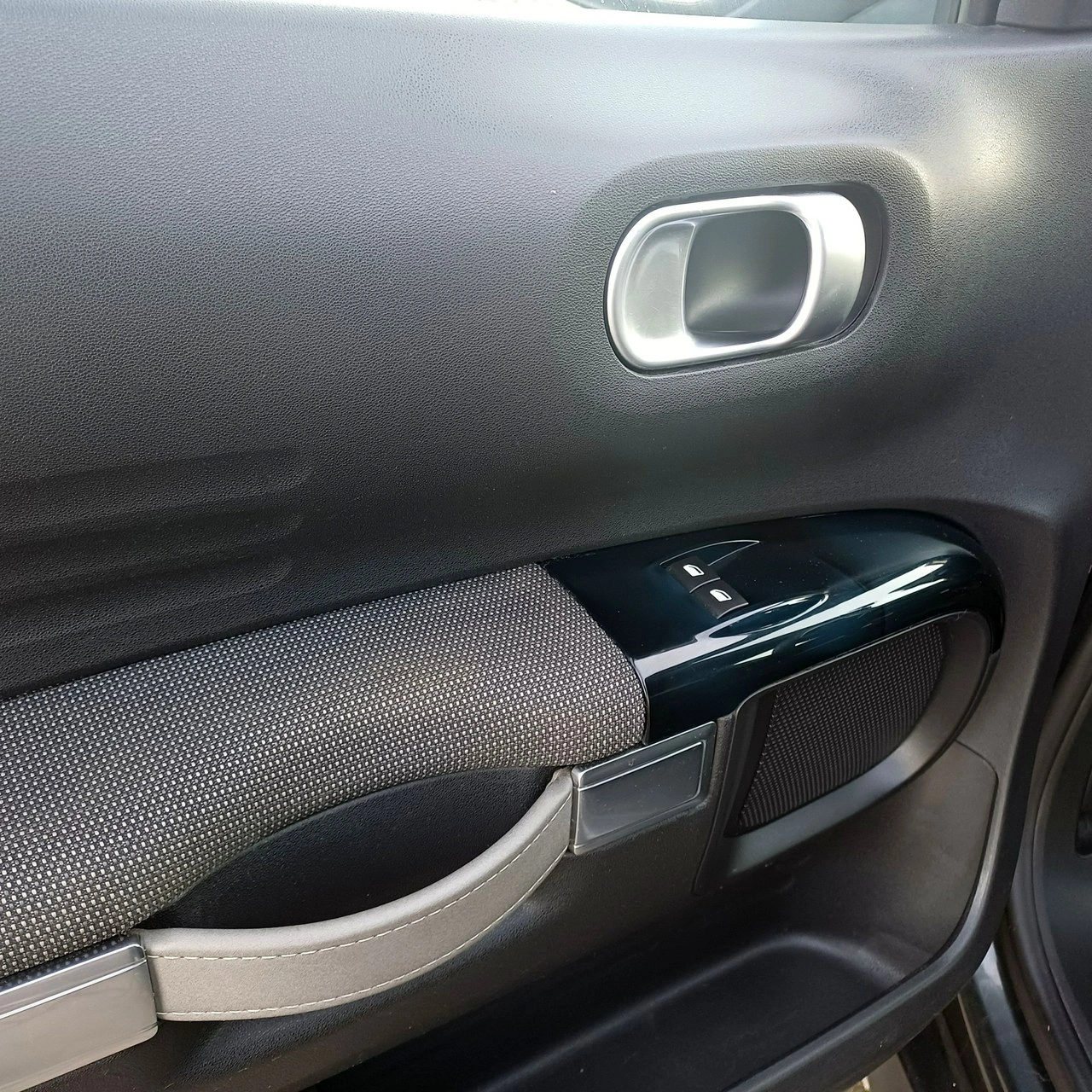 Citroën C4 Cactus - Zdjęcie 25