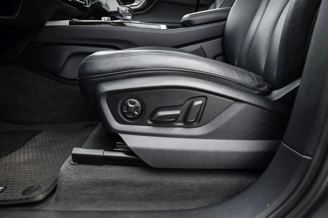 Audi Q7 - Zdjęcie 17