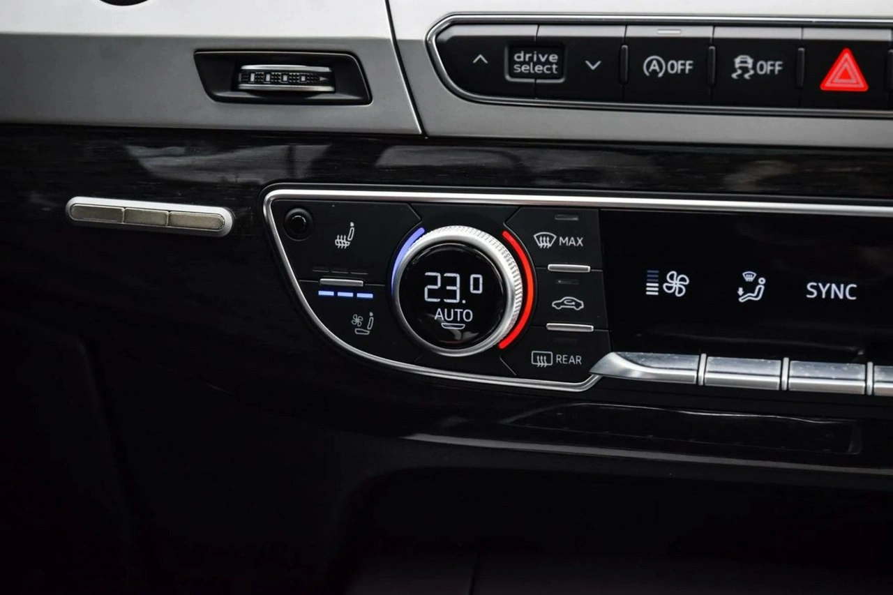 Audi Q7 - Zdjęcie 26