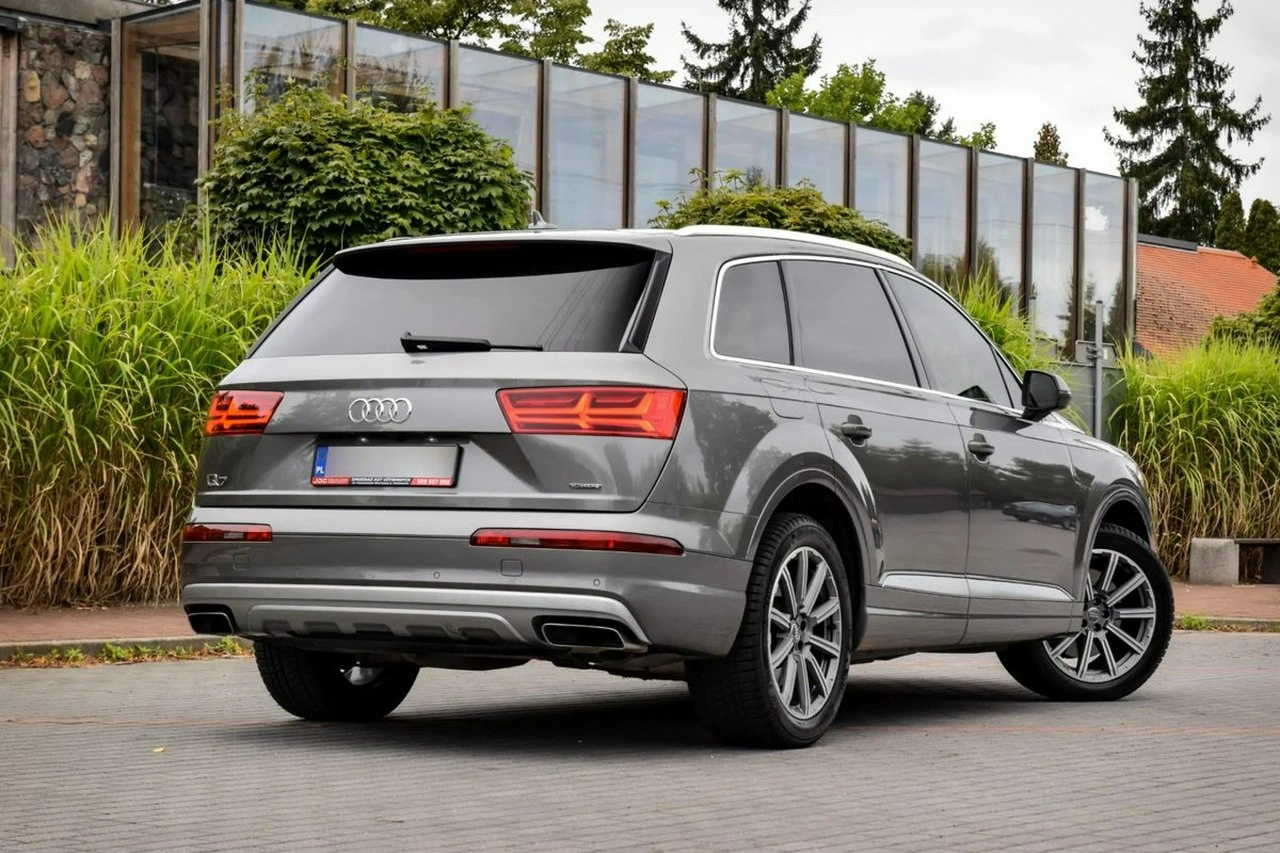 Audi Q7 - Zdjęcie 2