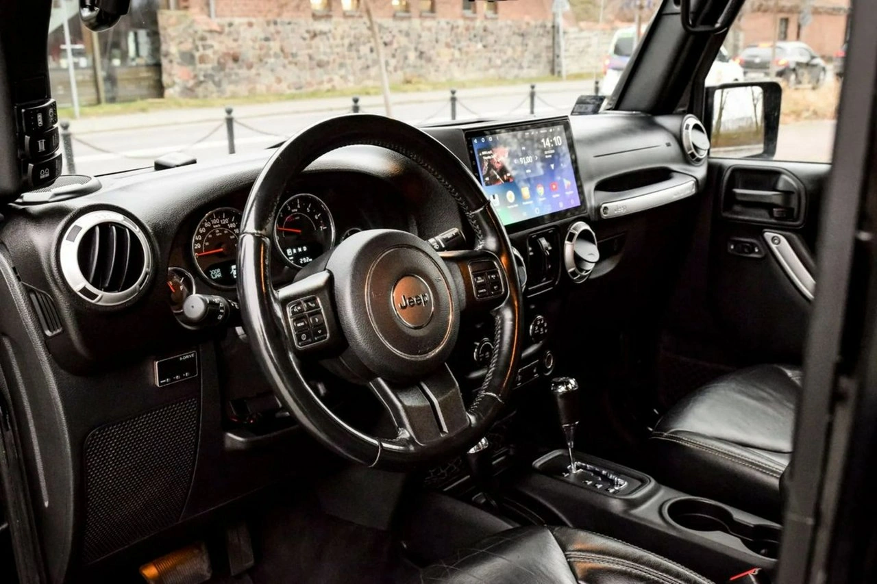 Jeep Wrangler - Zdjęcie 16