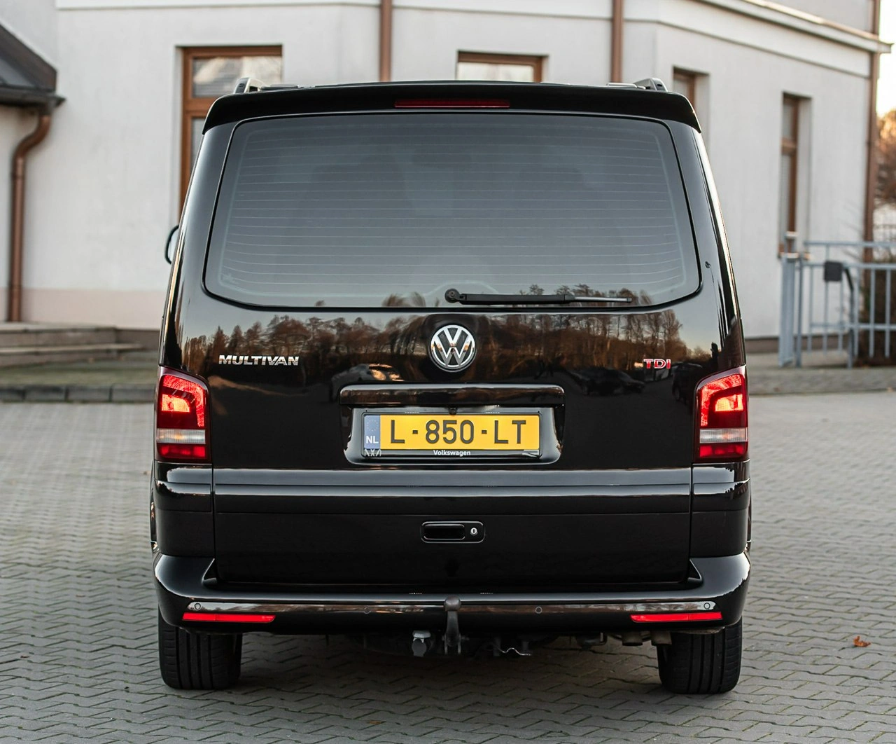 Volkswagen Multivan - Zdjęcie 14