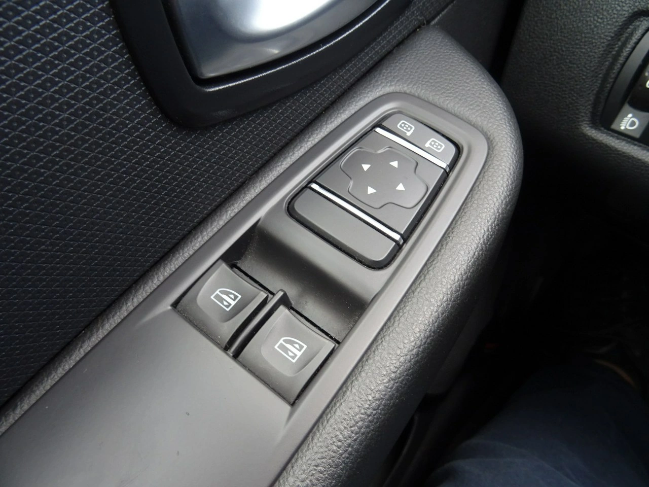 Renault Clio - Zdjęcie 10