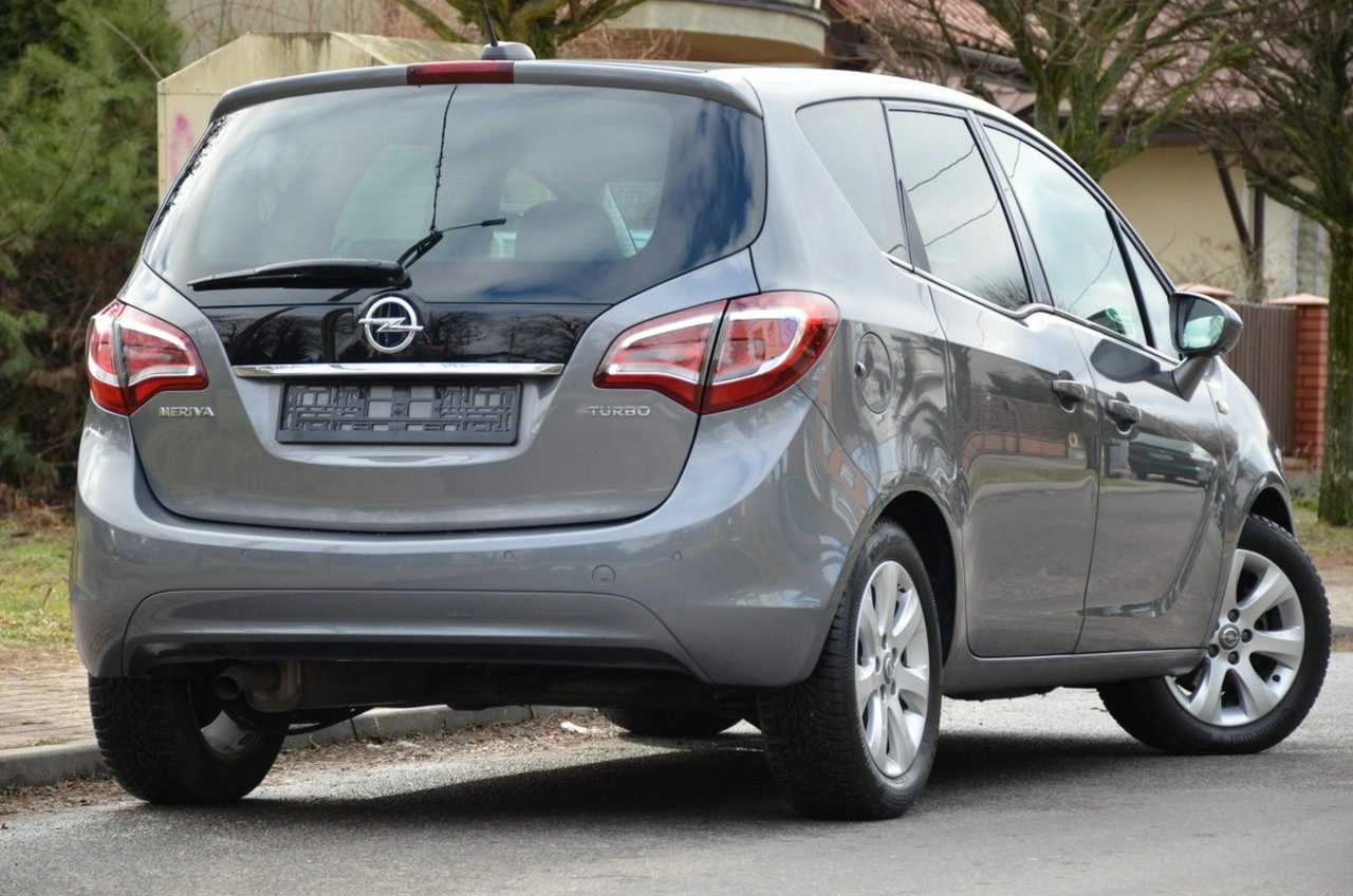 Opel Meriva - Zdjęcie 10