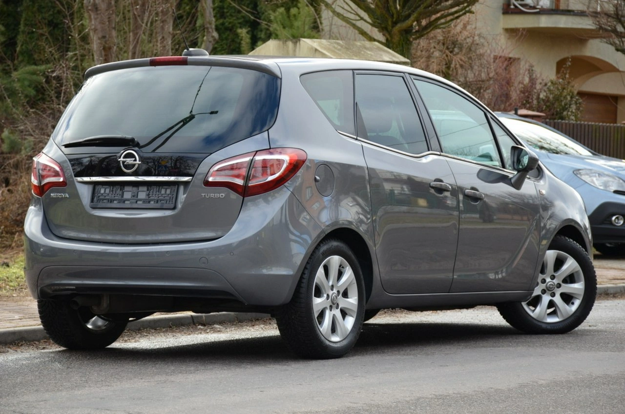 Opel Meriva - Zdjęcie 11