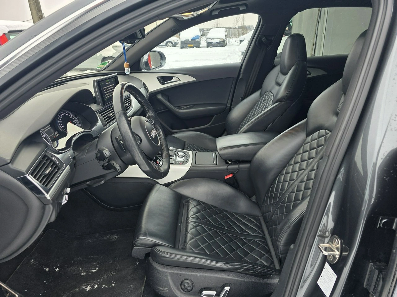 Audi A6 - Zdjęcie 9