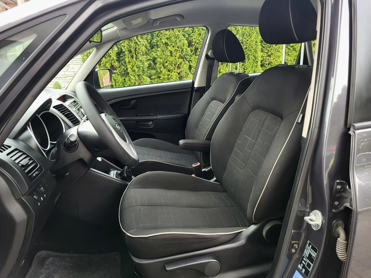 Kia Venga - Zdjęcie 9