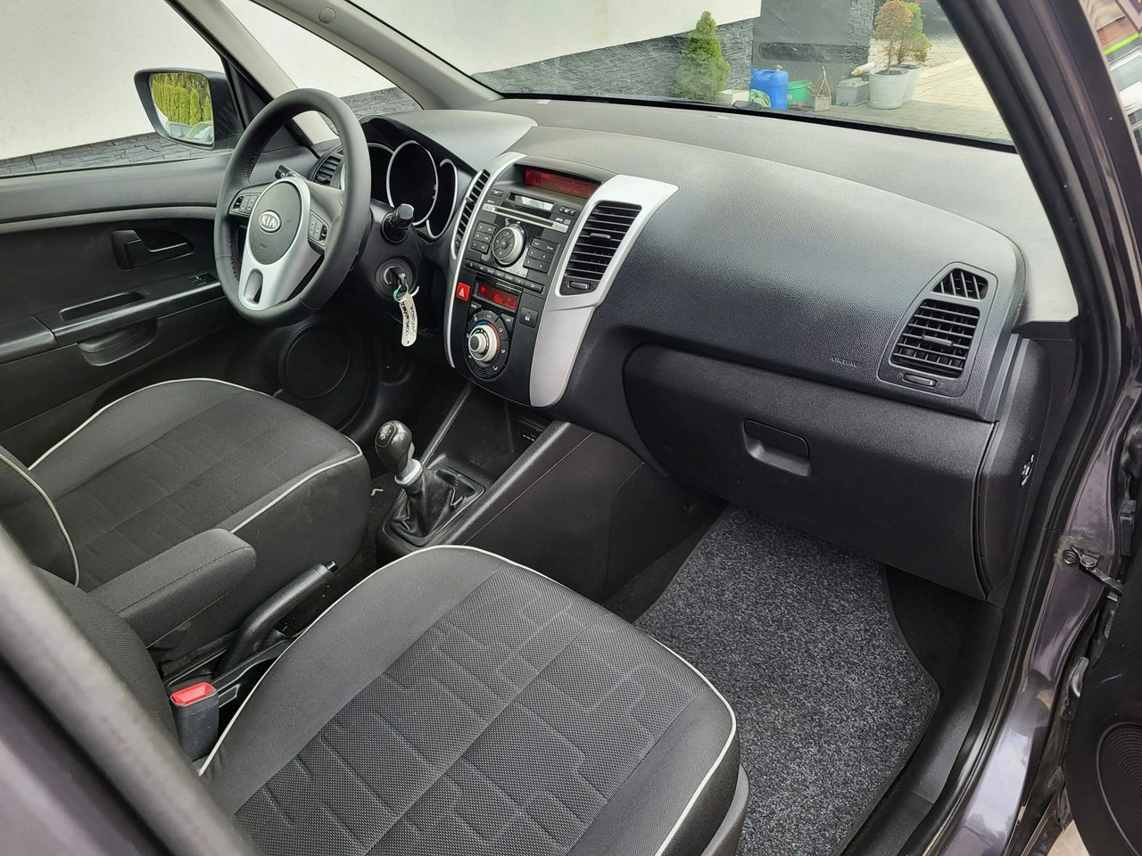 Kia Venga - Zdjęcie 10