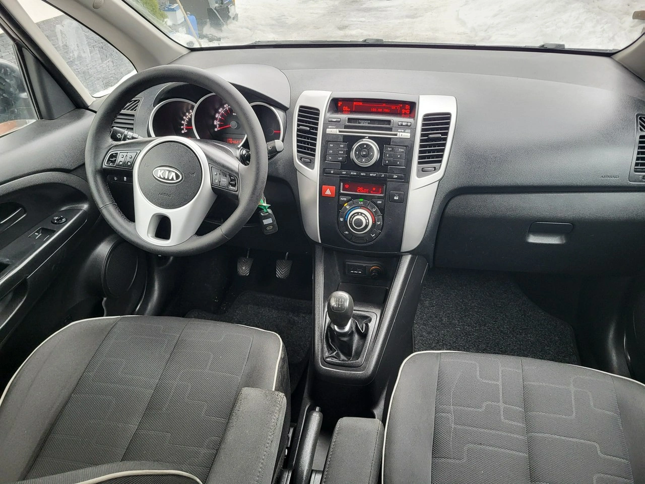 Kia Venga - Zdjęcie 11