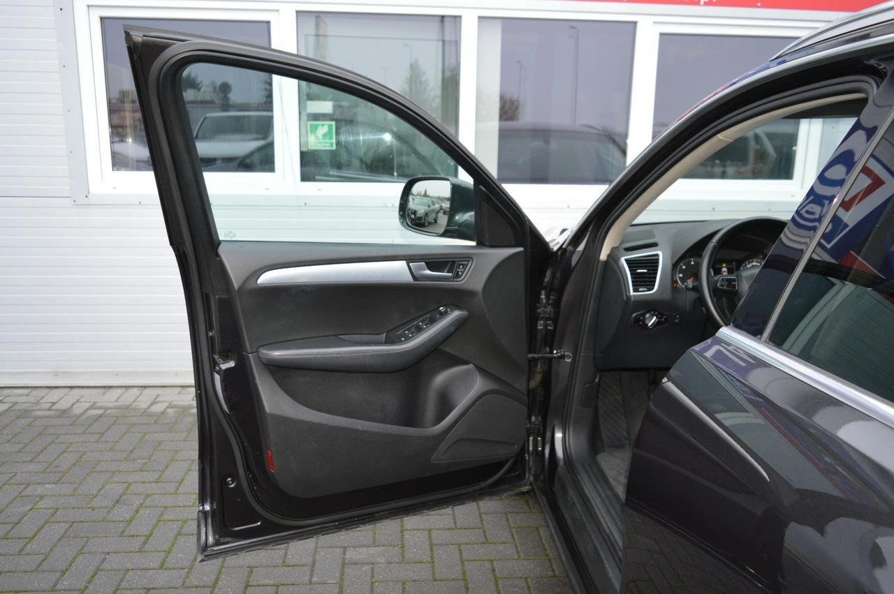 Audi Q5 - Zdjęcie 33