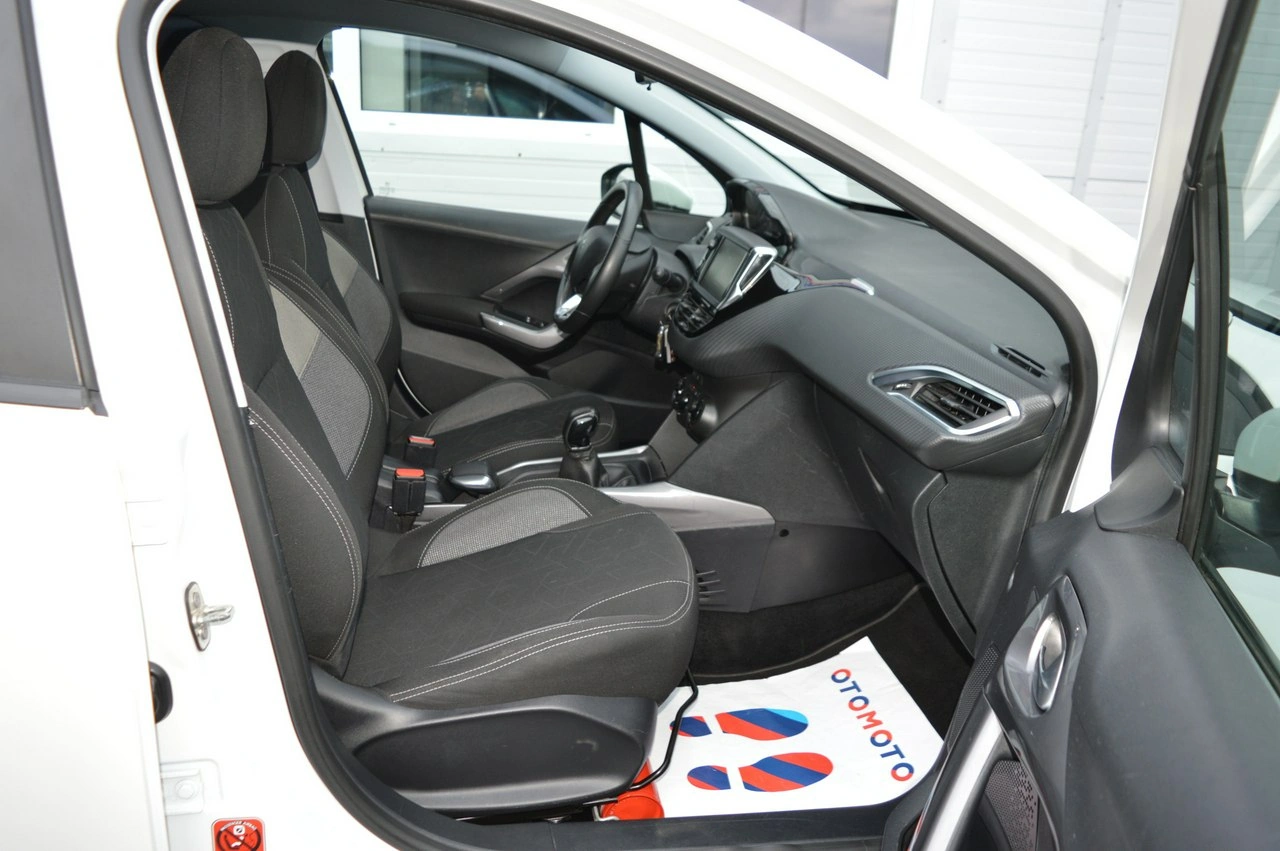 Peugeot 2008 - Zdjęcie 30