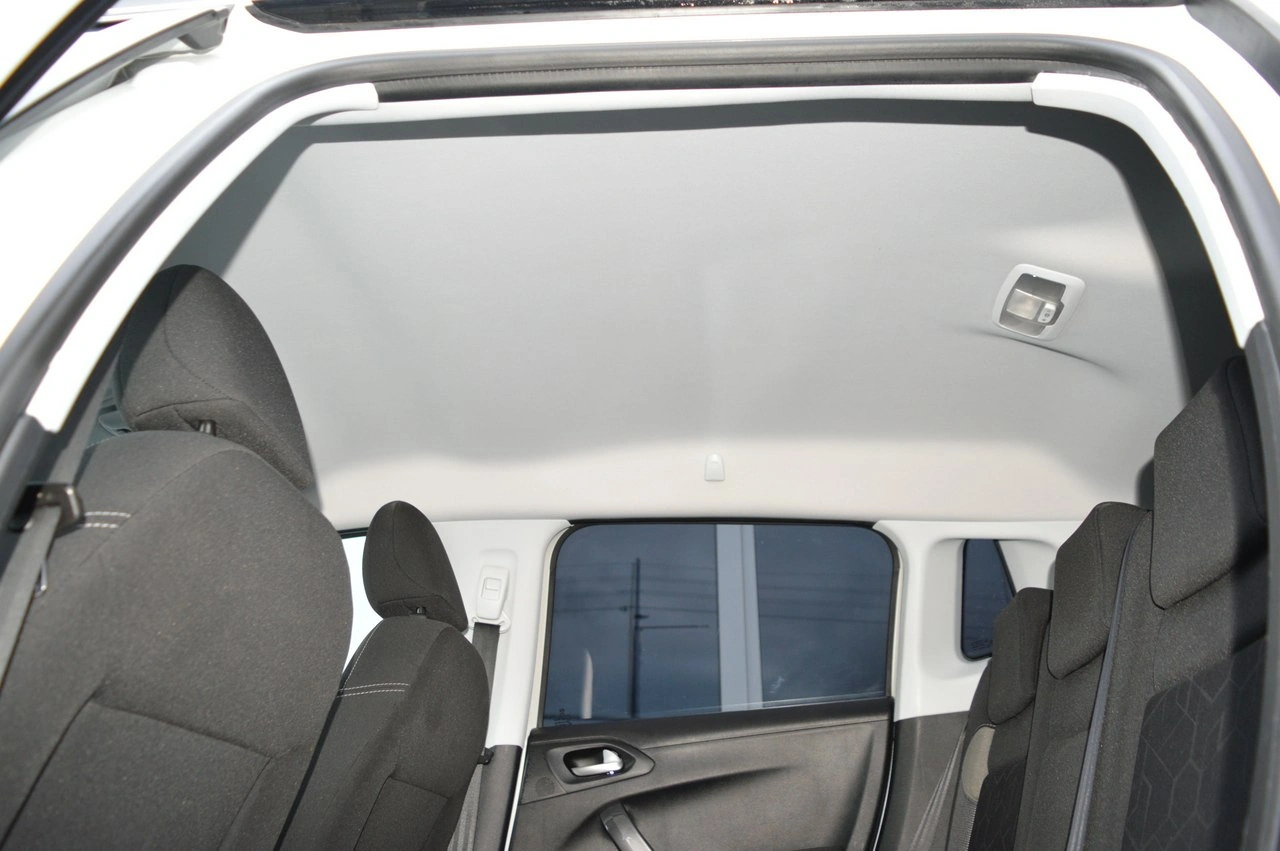 Peugeot 2008 - Zdjęcie 33