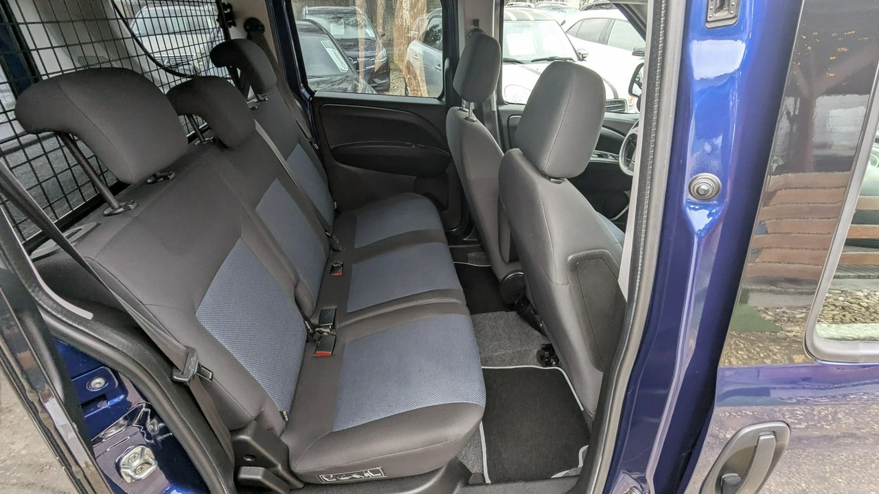 Opel Combo - Zdjęcie 16