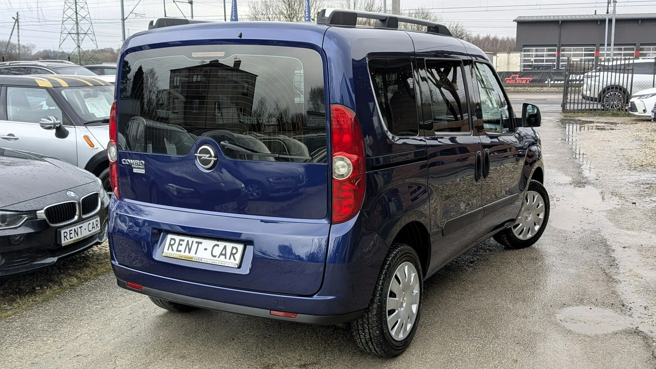 Opel Combo - Zdjęcie 8
