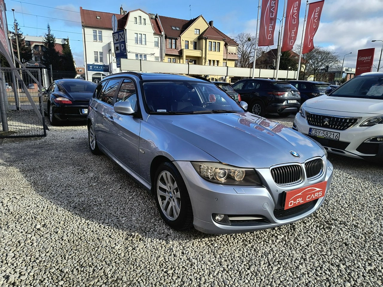 BMW 320 - Zdjęcie 2