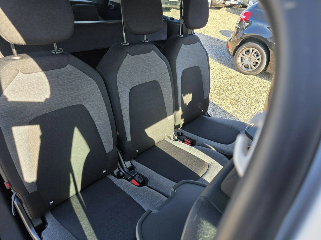 Citroën C4 Grand Picasso - Zdjęcie 22