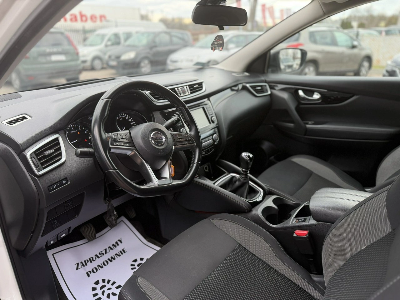 Nissan Qashqai - Zdjęcie 12