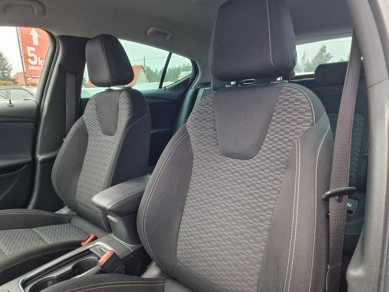 Opel Astra - Zdjęcie 17