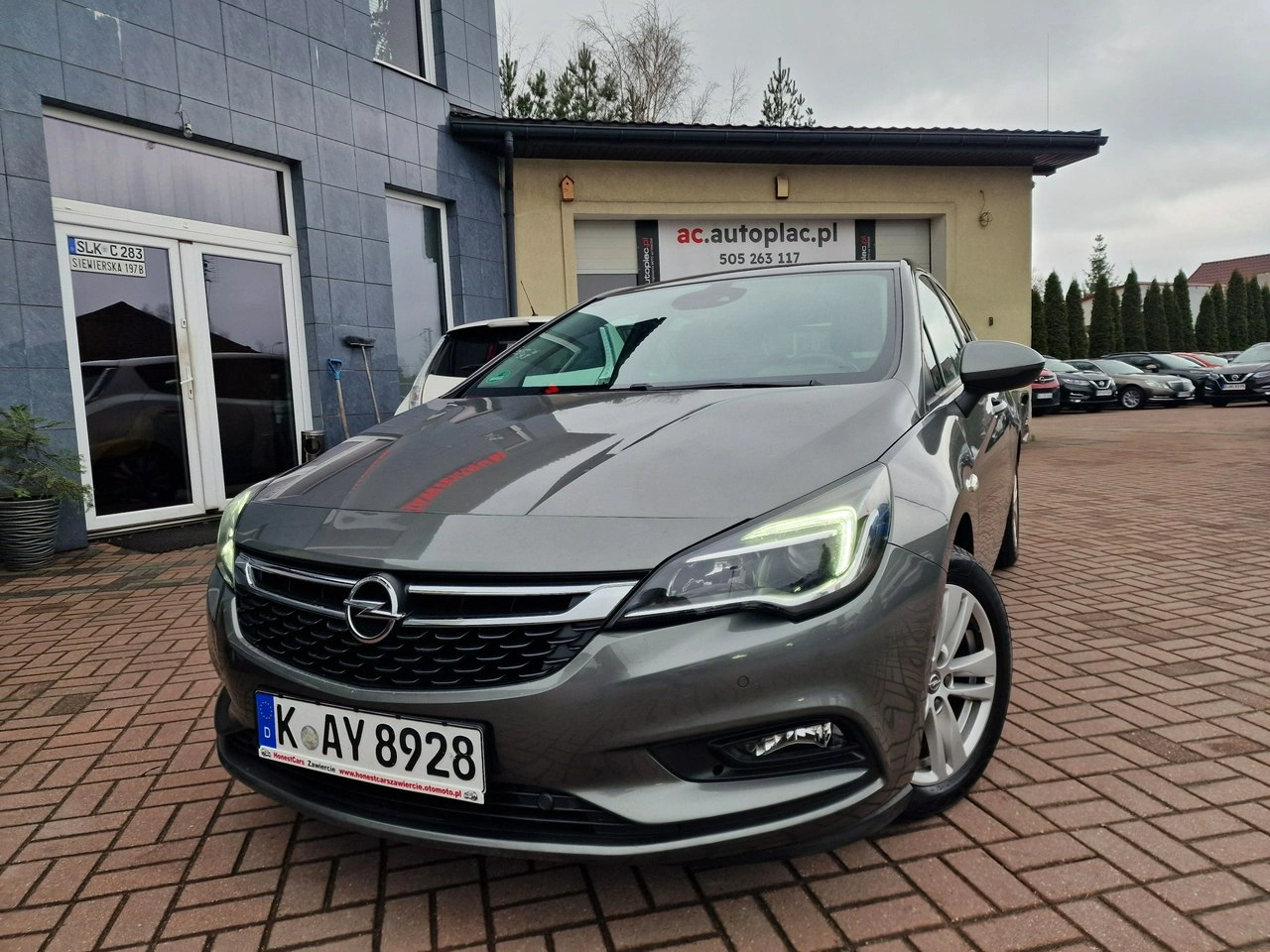 Opel Astra - Zdjęcie 2