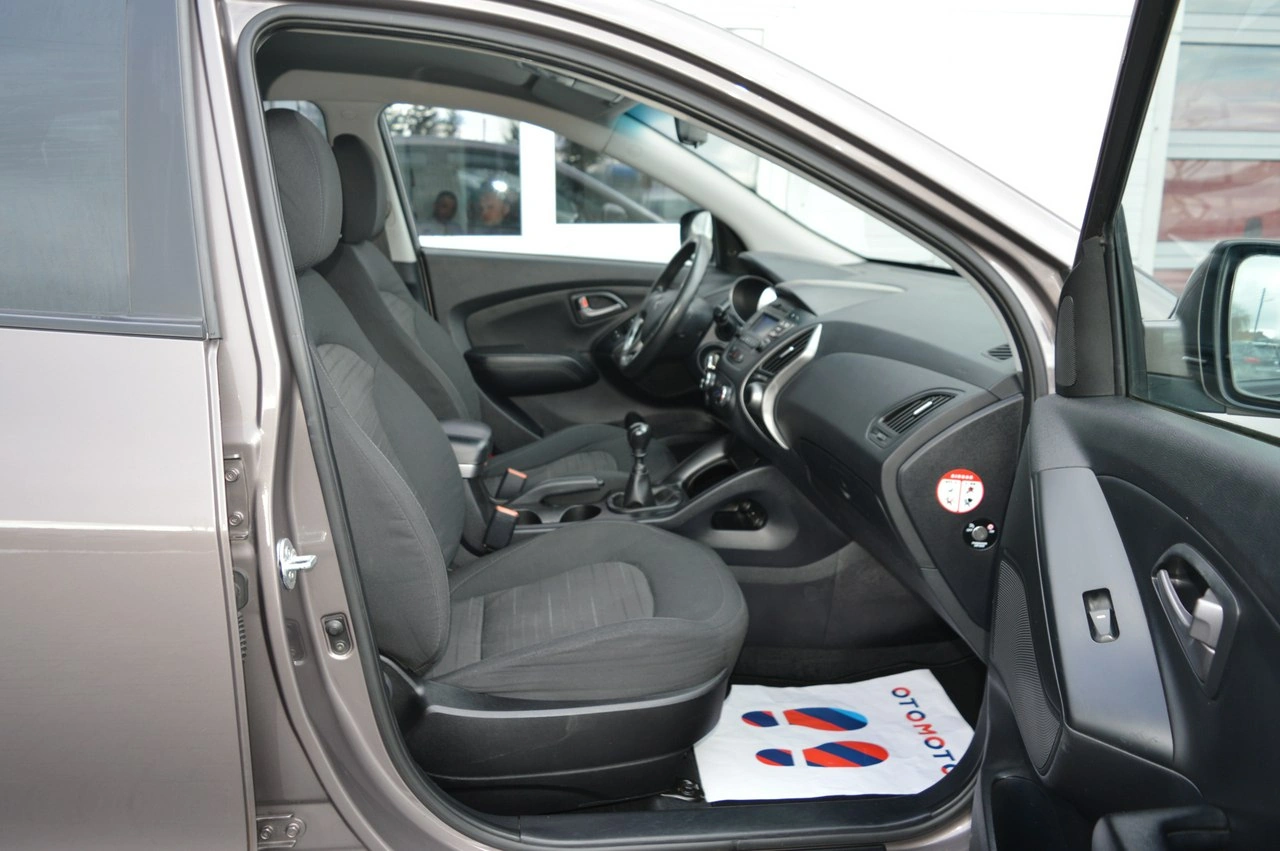 Hyundai ix35 - Zdjęcie 25