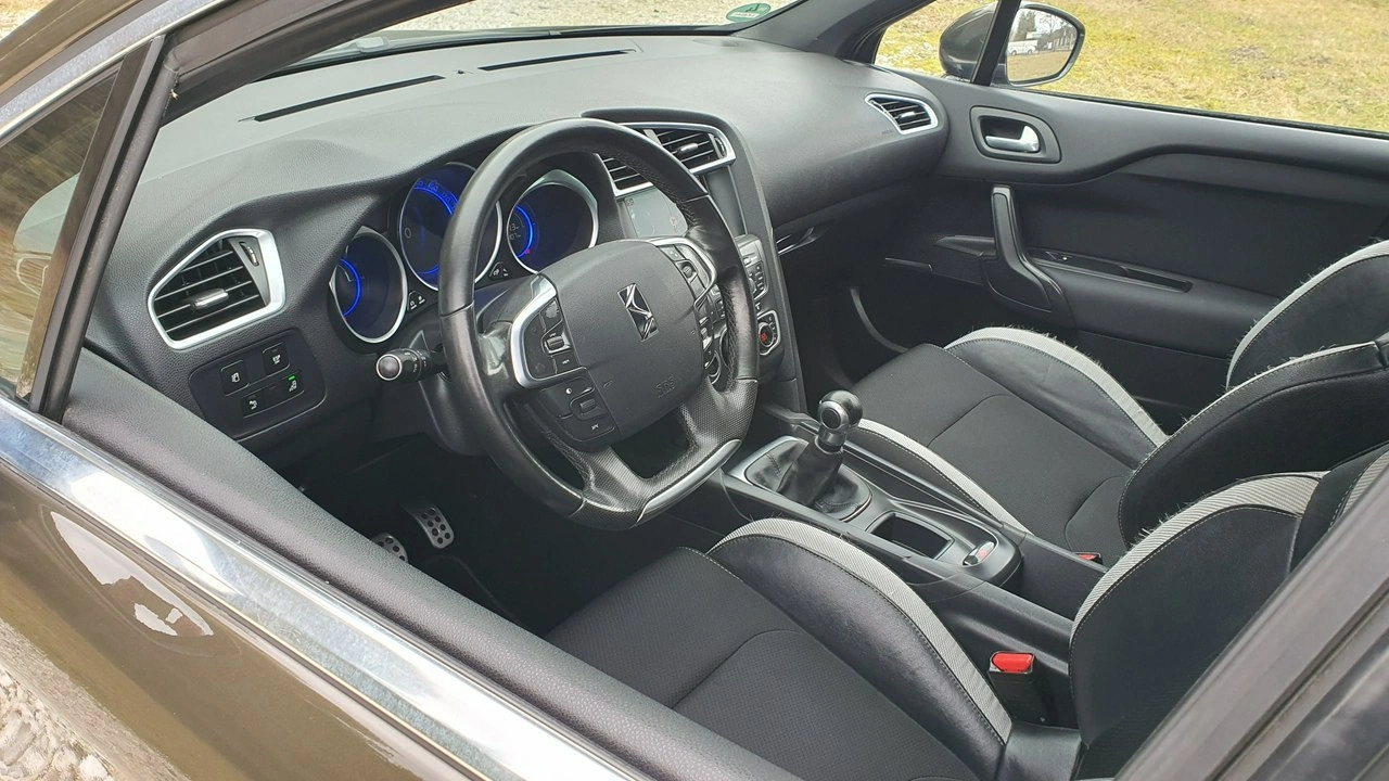 Citroën DS4 - Zdjęcie 10