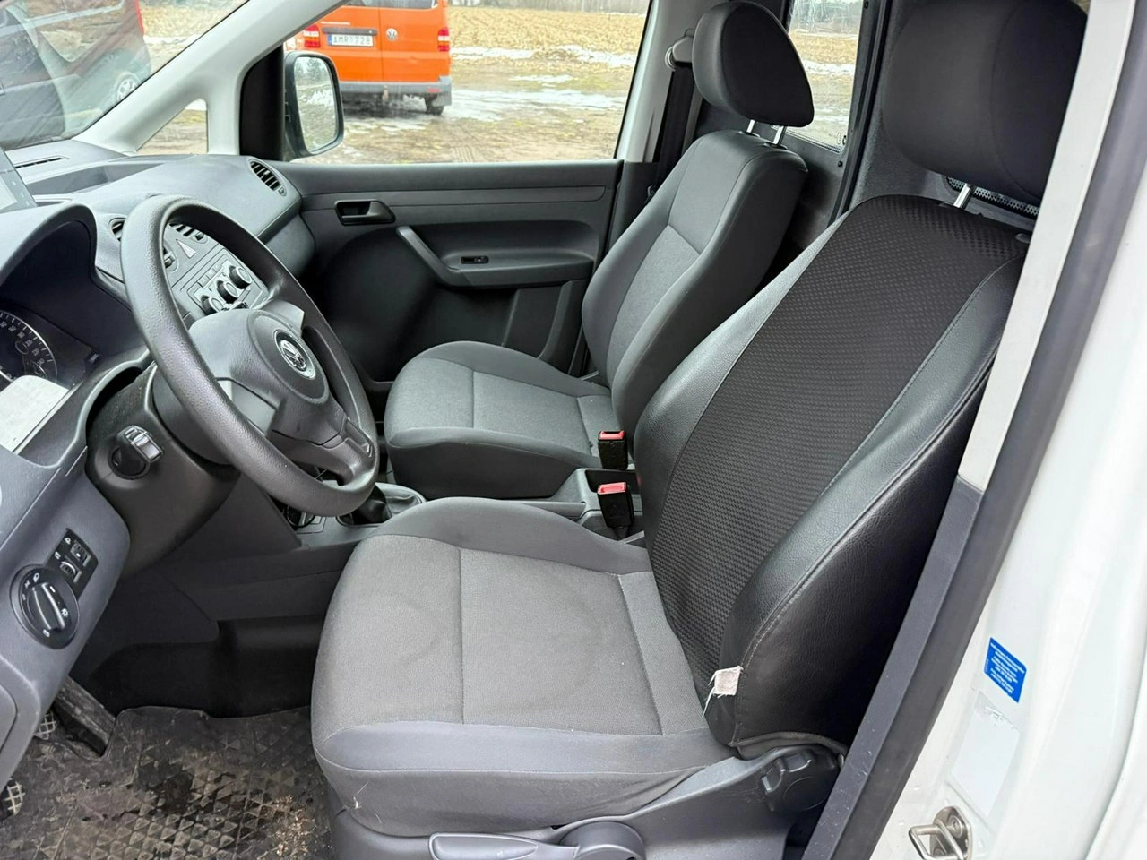 Volkswagen Caddy - Zdjęcie 11