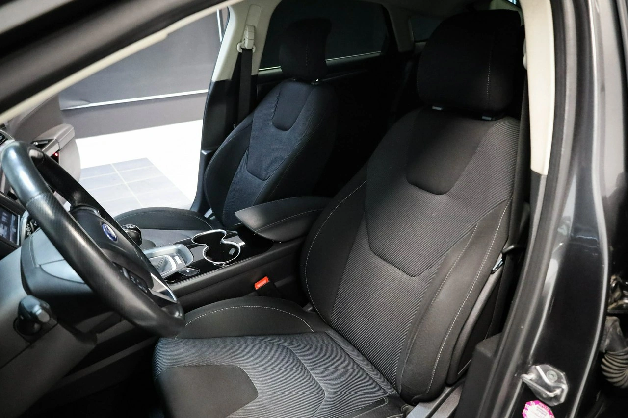 Ford Mondeo - Zdjęcie 16