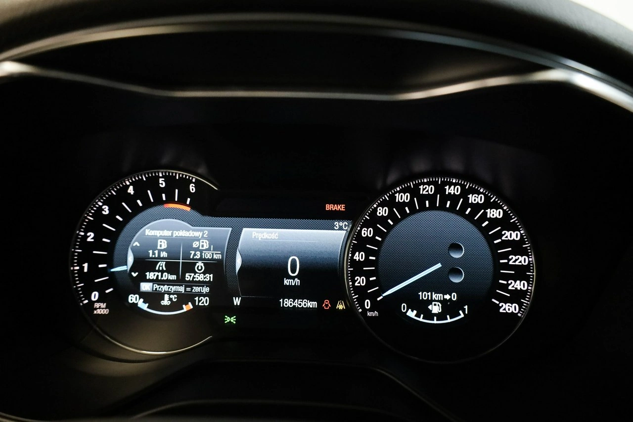 Ford Mondeo - Zdjęcie 18