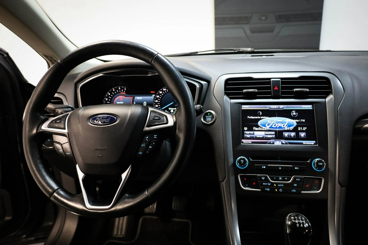 Ford Mondeo - Zdjęcie 22