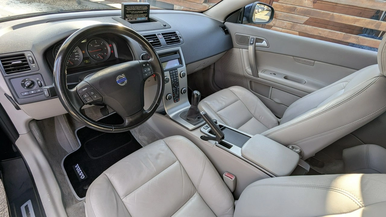 Volvo C70 - Zdjęcie 11