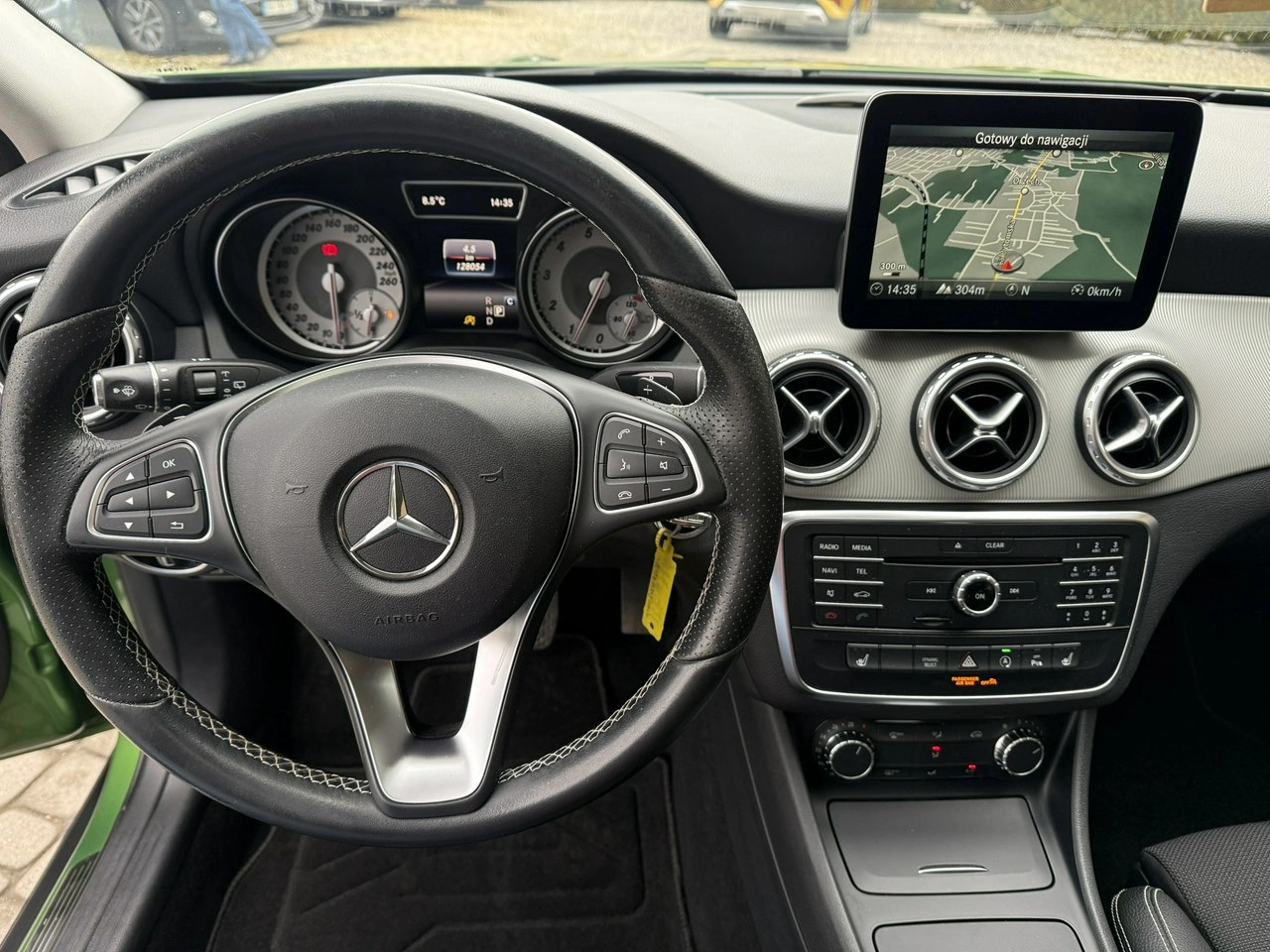 Mercedes GLA 200 - Zdjęcie 14