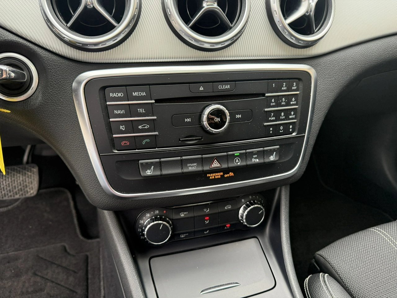 Mercedes GLA 200 - Zdjęcie 17