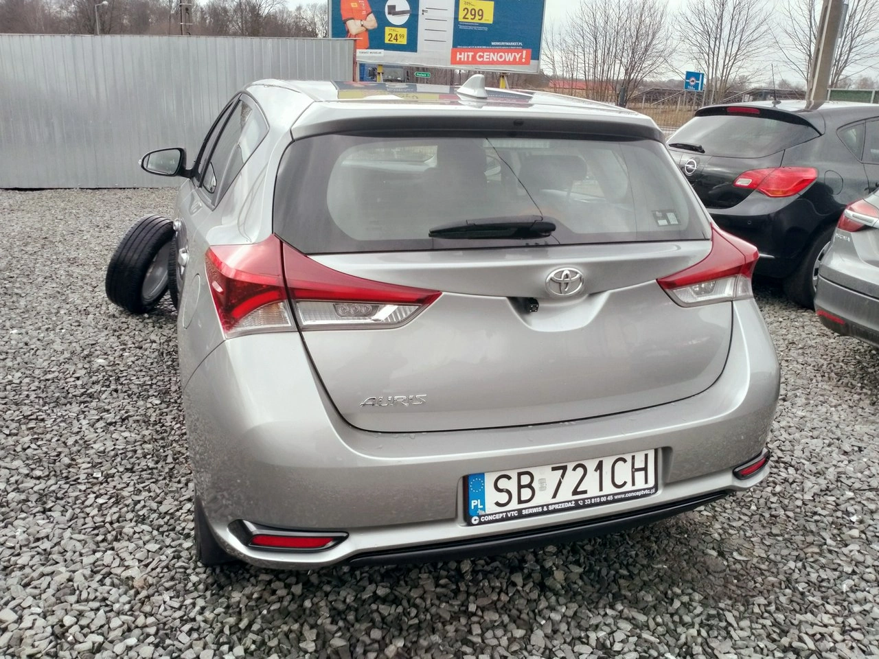 Toyota Auris - Zdjęcie 3