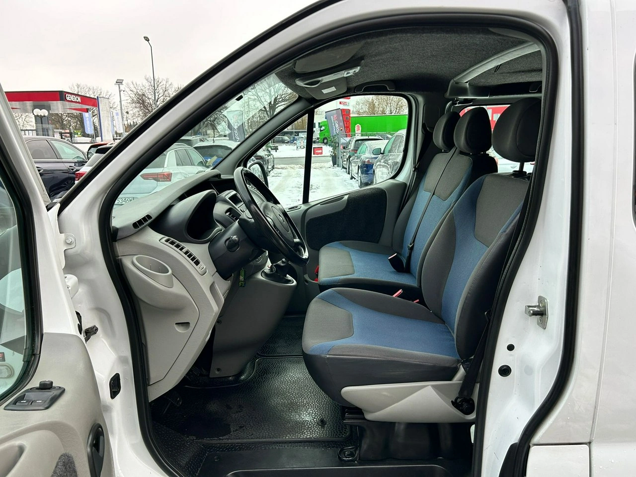 Renault Trafic - Zdjęcie 11