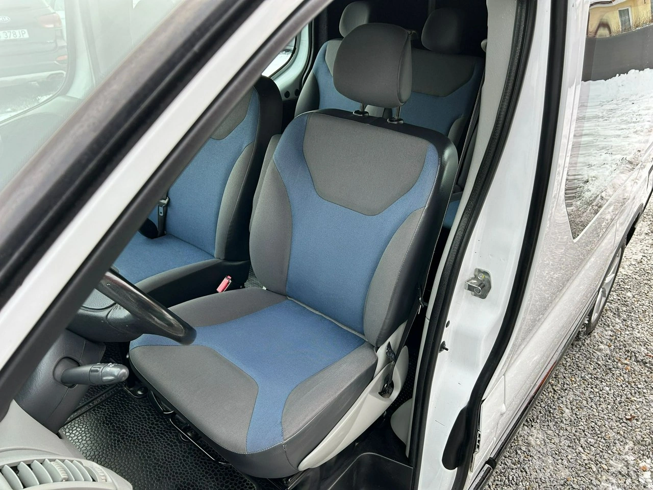 Renault Trafic - Zdjęcie 12