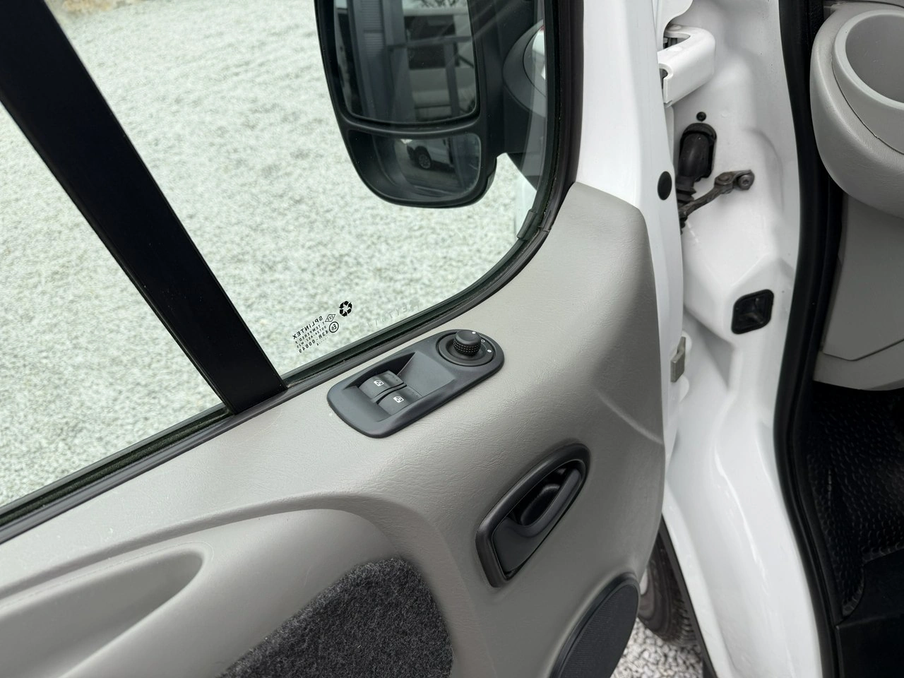 Renault Trafic - Zdjęcie 13